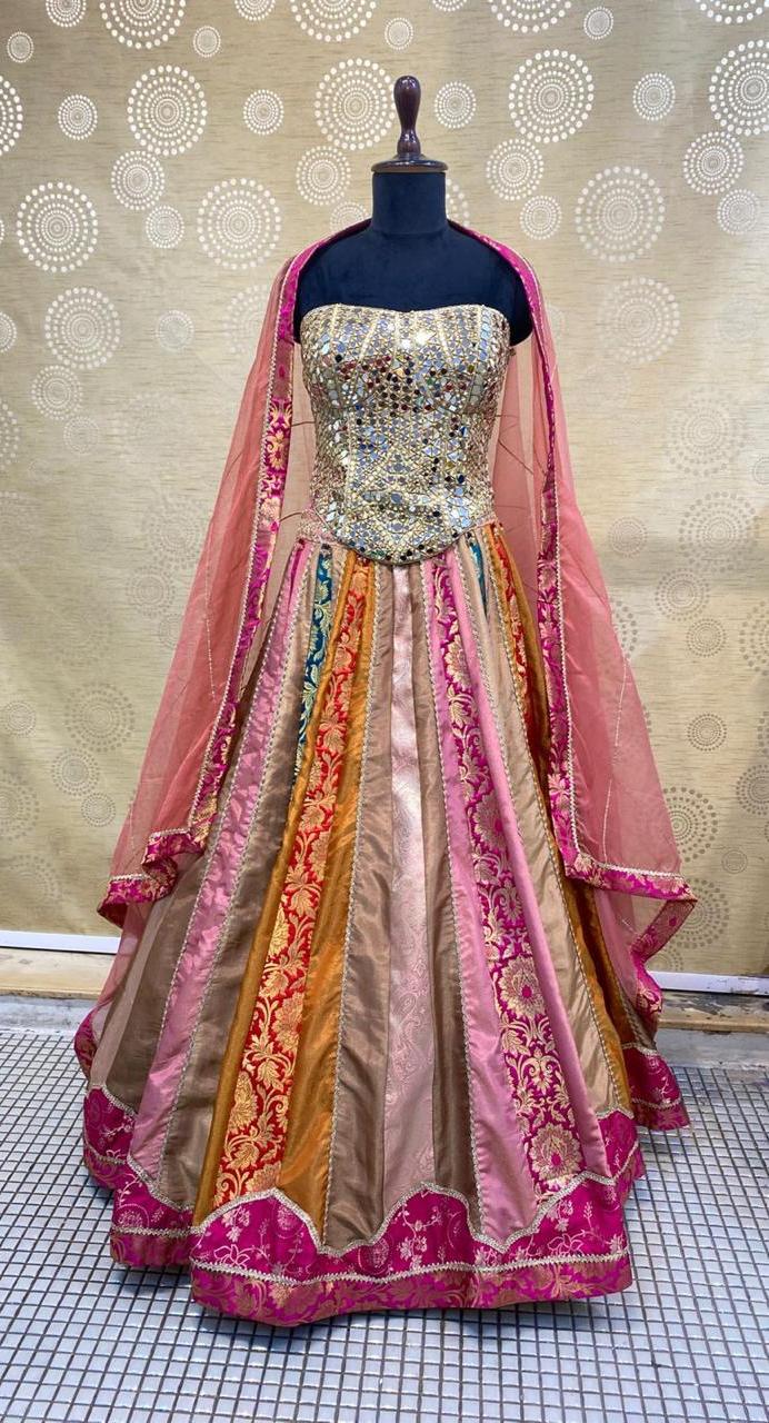 CORSET LEHENGA